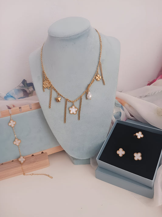 Set de Joyería de Acero Inoxidable con Detalles de Nácar Blanco – Collar, Pulsera, Aretes y Anillo