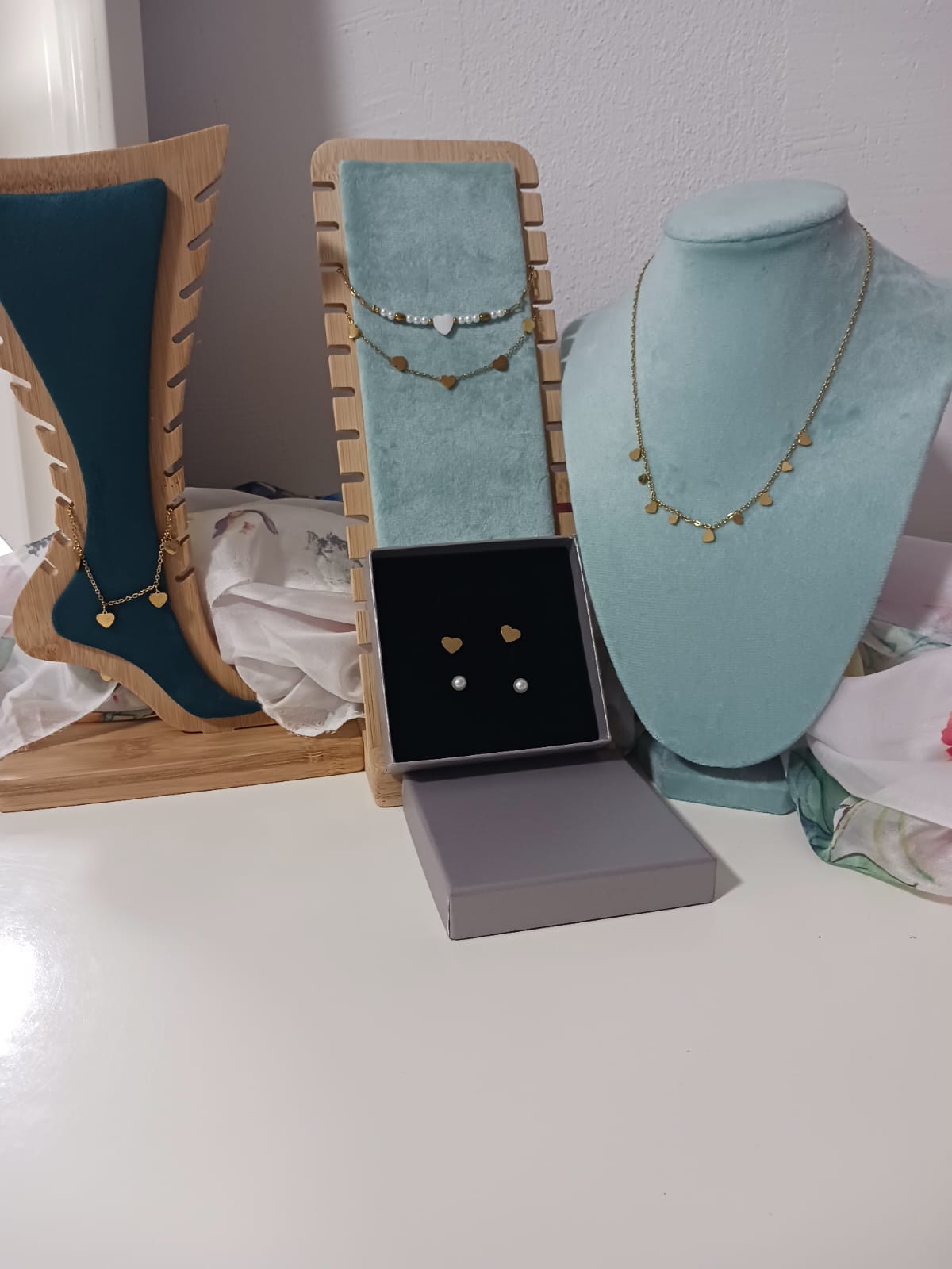Colección Amor Eterno – Joyas en Acero Inoxidable con Corazones y Perlas