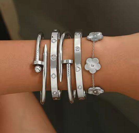 Conjunto de Pulseras de Acero Inoxidable